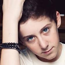 To Trevor Moran and his new song: Echo